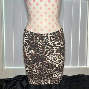 H&M Mini Skirt Leopard Print Size Small